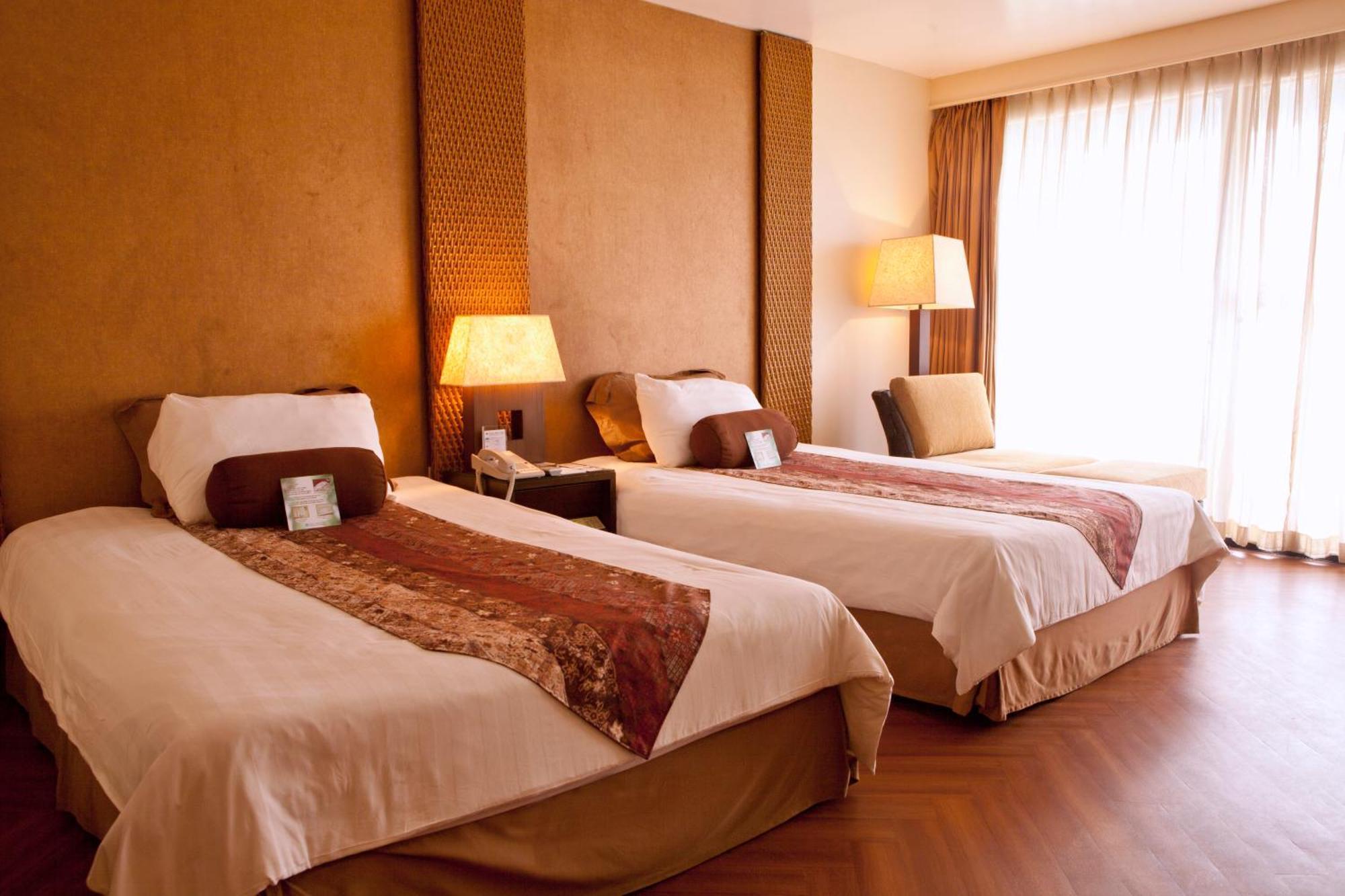 Guam Reef Hotel Tumon Værelse billede