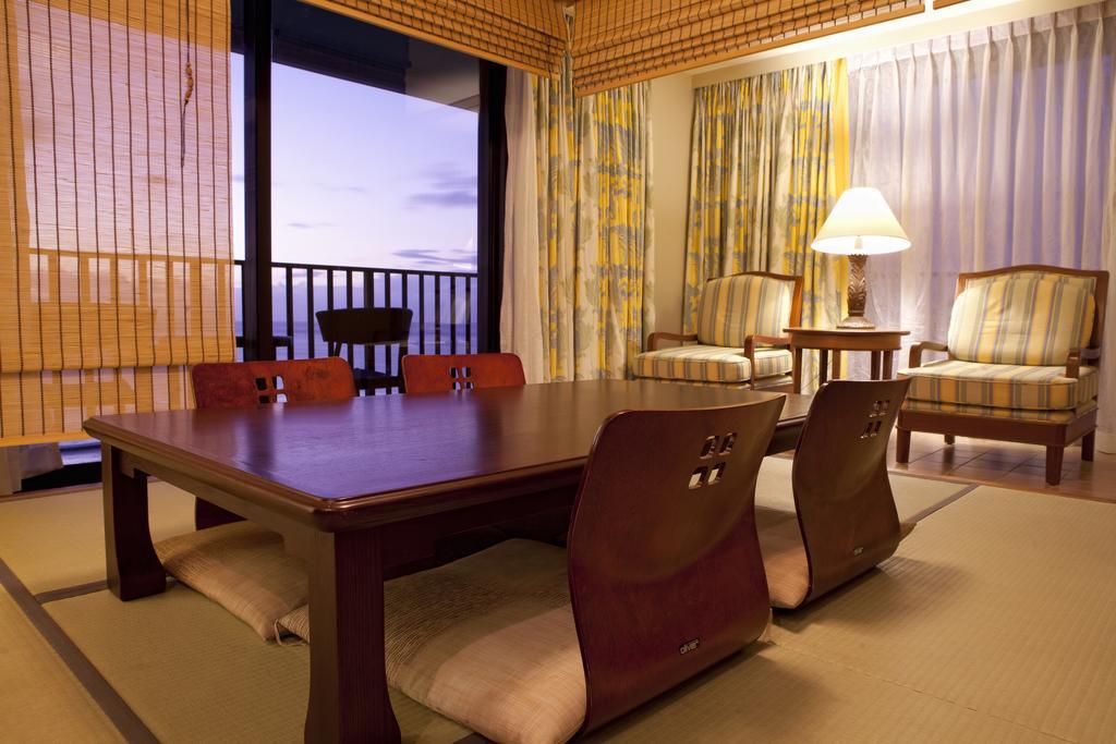 Guam Reef Hotel Tumon Eksteriør billede