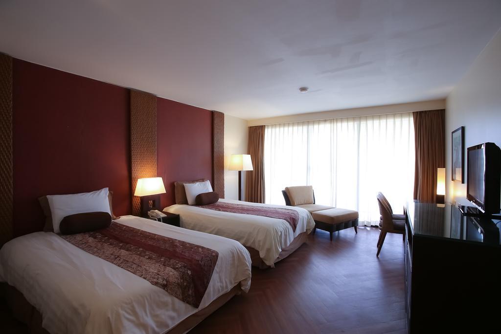 Guam Reef Hotel Tumon Eksteriør billede