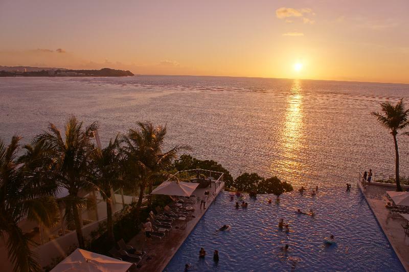 Guam Reef Hotel Tumon Eksteriør billede